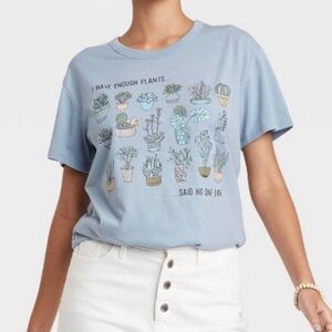 Zoe + Liv “Enough Plants” Short Sleeve
Graphic T-Shirt Medium Women’s 🌟